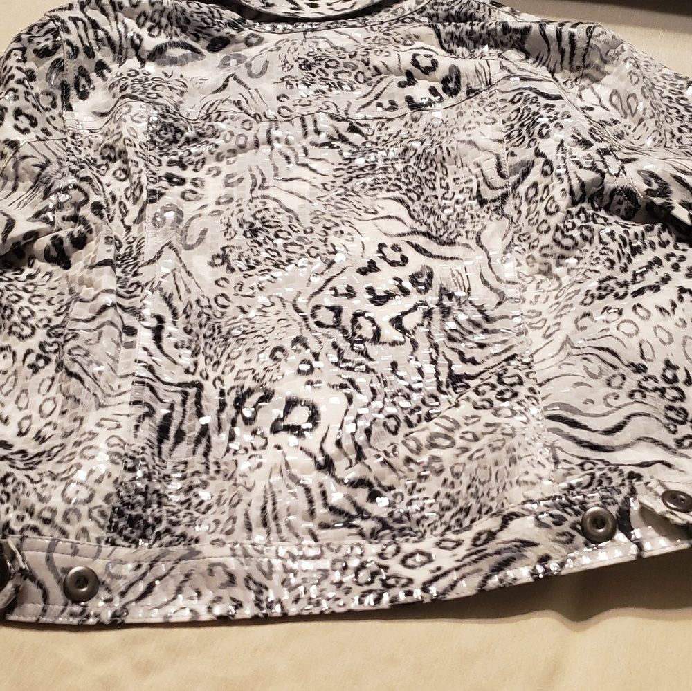 Ruby Rd. White Tiger Print Embellished Jacket, Cle - image 2